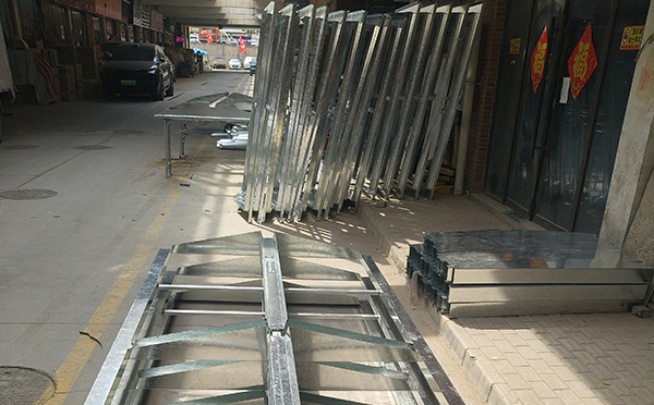 2025长安排烟窗维护周期与电动开启故障排查