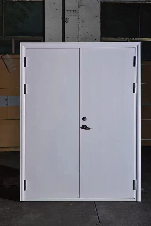 酒店项目完成公共区域长安防火门布设